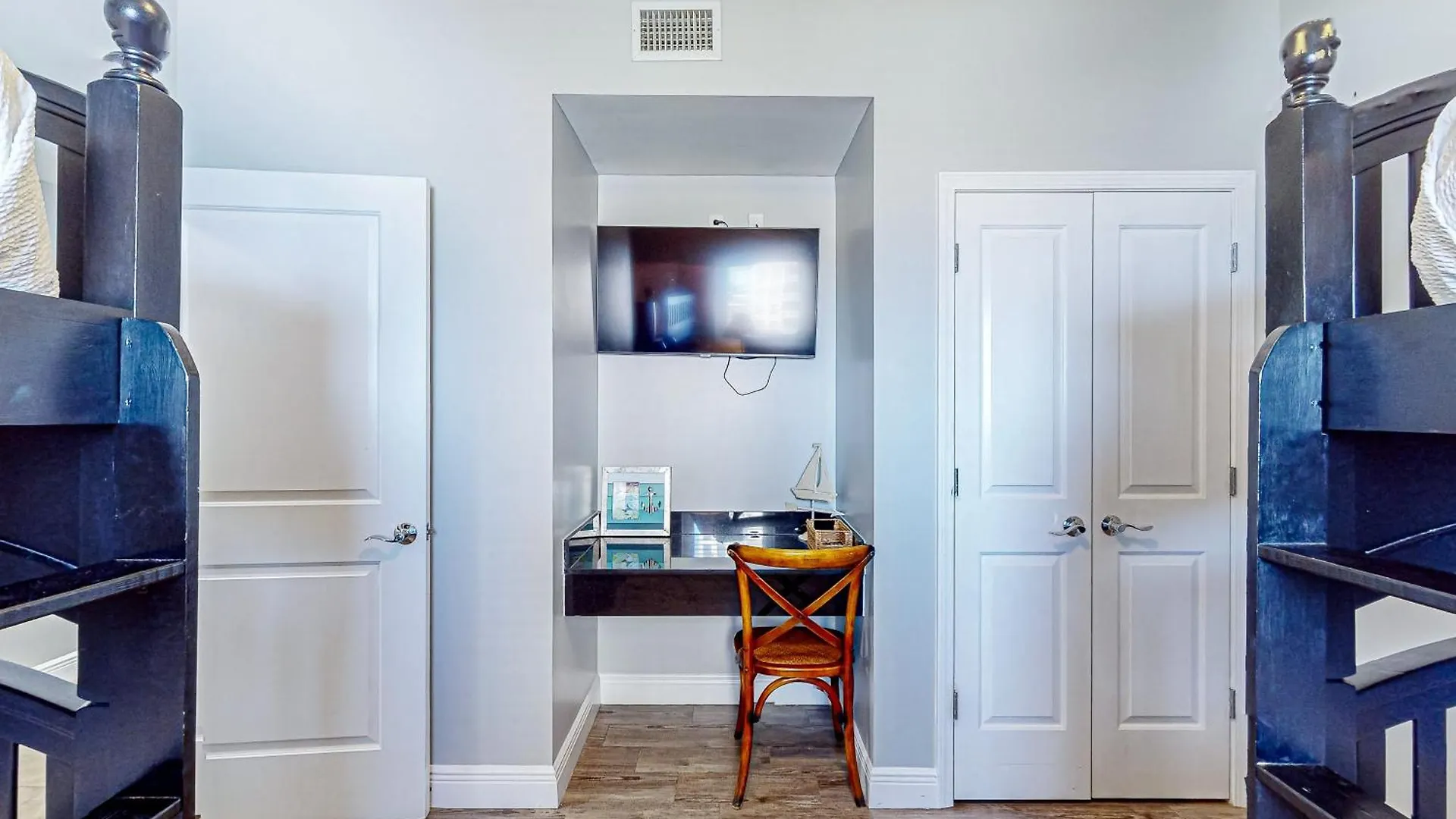 Sterling Breeze 1207-B Apartment Panama City Beach